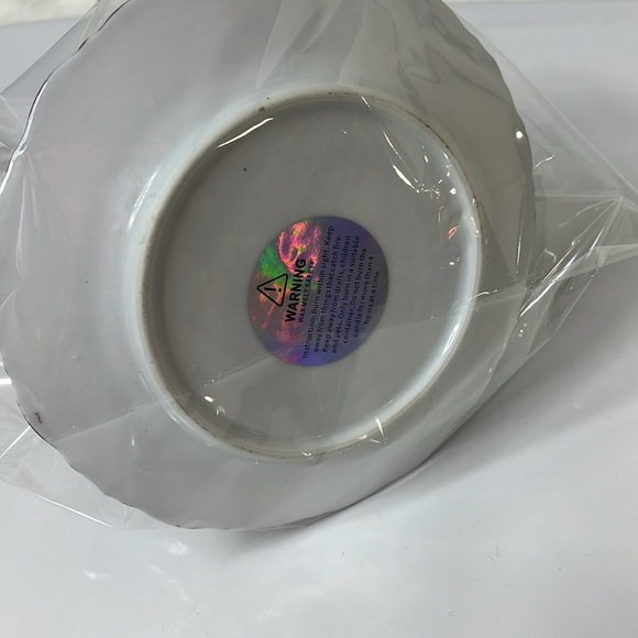 TEA CUP SOY CANDLE VINTAGE TEACUP GIFT CANDLE - Picture 4 of 8